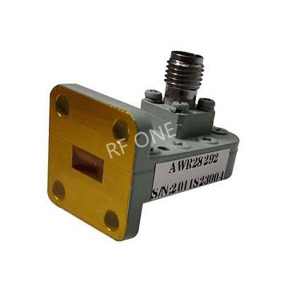 WR28 转 2.92mm母 波导同轴转接器，26.3-40GHz，正交，UBR320法兰