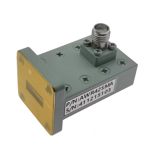 WR42 转 SMA母 波导同轴转接器，17.6-26.7GHz，正交，UBR220法兰